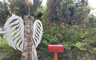 Kaplityny na Warmii – wieś sosnowych aniołów. Posłuchaj Małych Ojczyzn